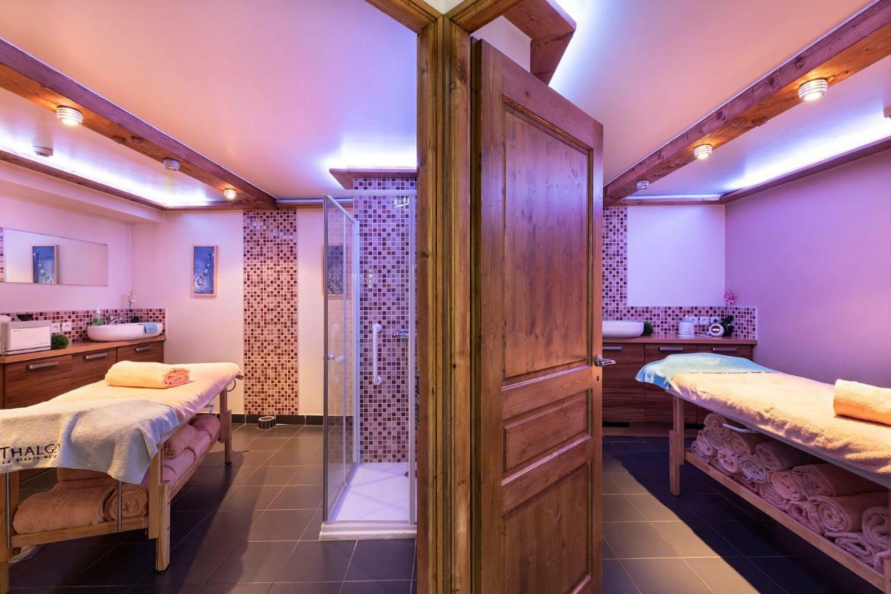 Hotel Les Balcons Village La Plagne Exteriör bild