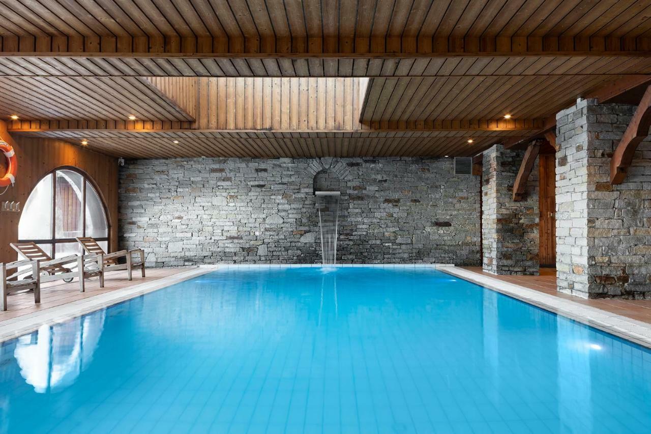 Hotel Les Balcons Village La Plagne Exteriör bild